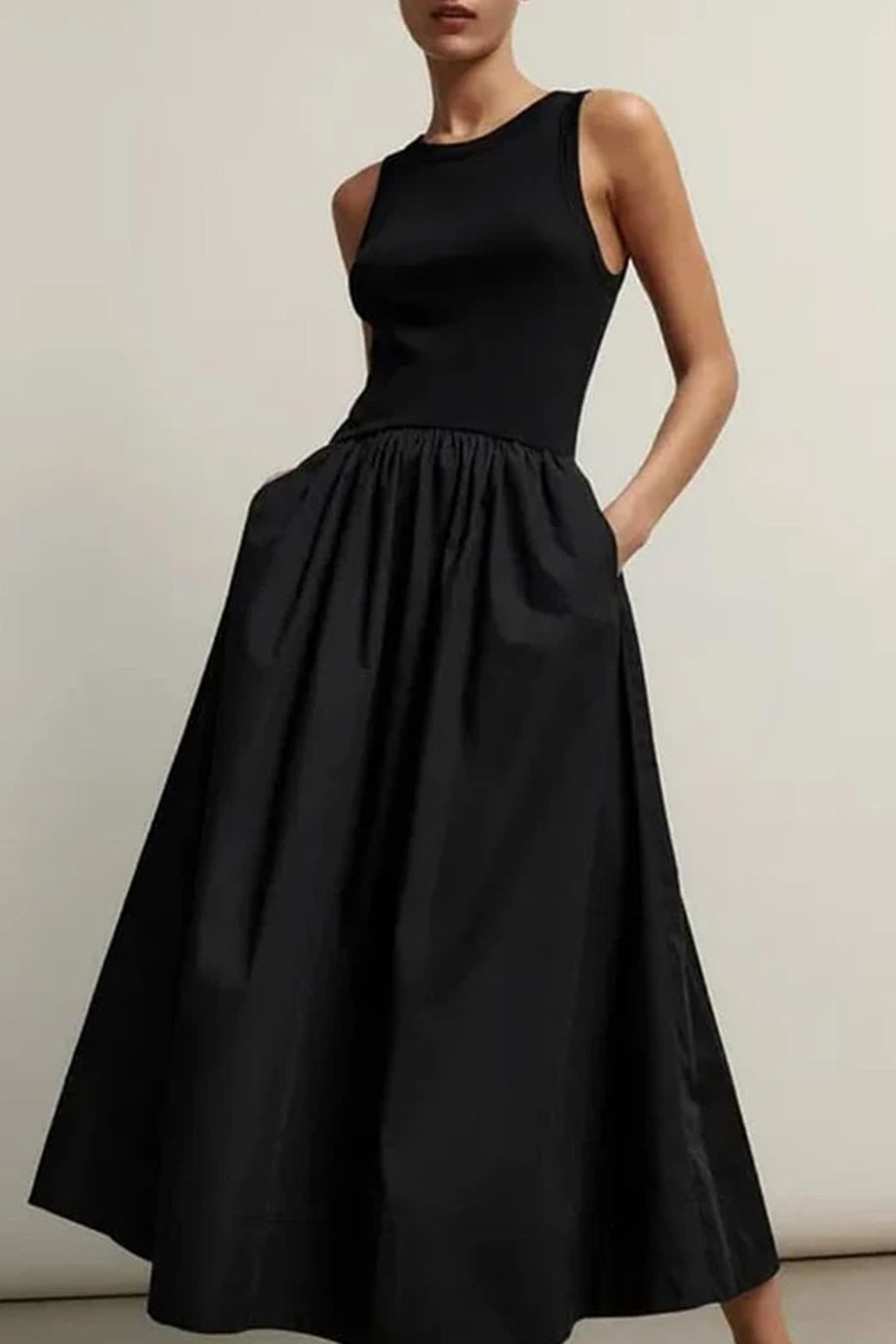 Noiree Μαύρο Αμάνικο Φόρεμα με Σουρωτή Φούστα | Φορέματα - Casual Dresses | Noiree Black Sleeveless Dress with Gathered Skirt