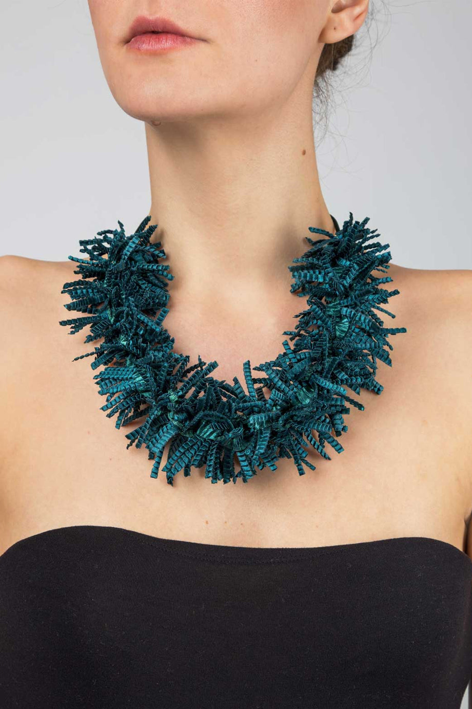 Twist It Πετρόλ Υφασμάτινο Κολιέ - Alexandra Tsoukala | Κοσμήματα - Κολιέ - Necklace | Twist It Petrol Satin Necklace