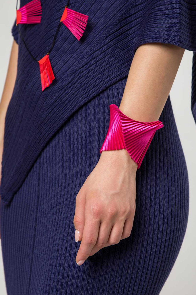 Shell Υφασμάτινο Βραχιόλι με Πιέτες