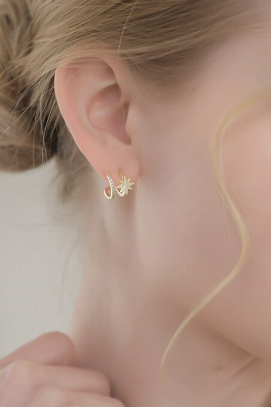 Stars & Moon Χρυσά Σκουλαρίκια Κρίκοι με Κρύσταλλα | Κοσμήματα - Σκουλαρίκια Sophie Annar