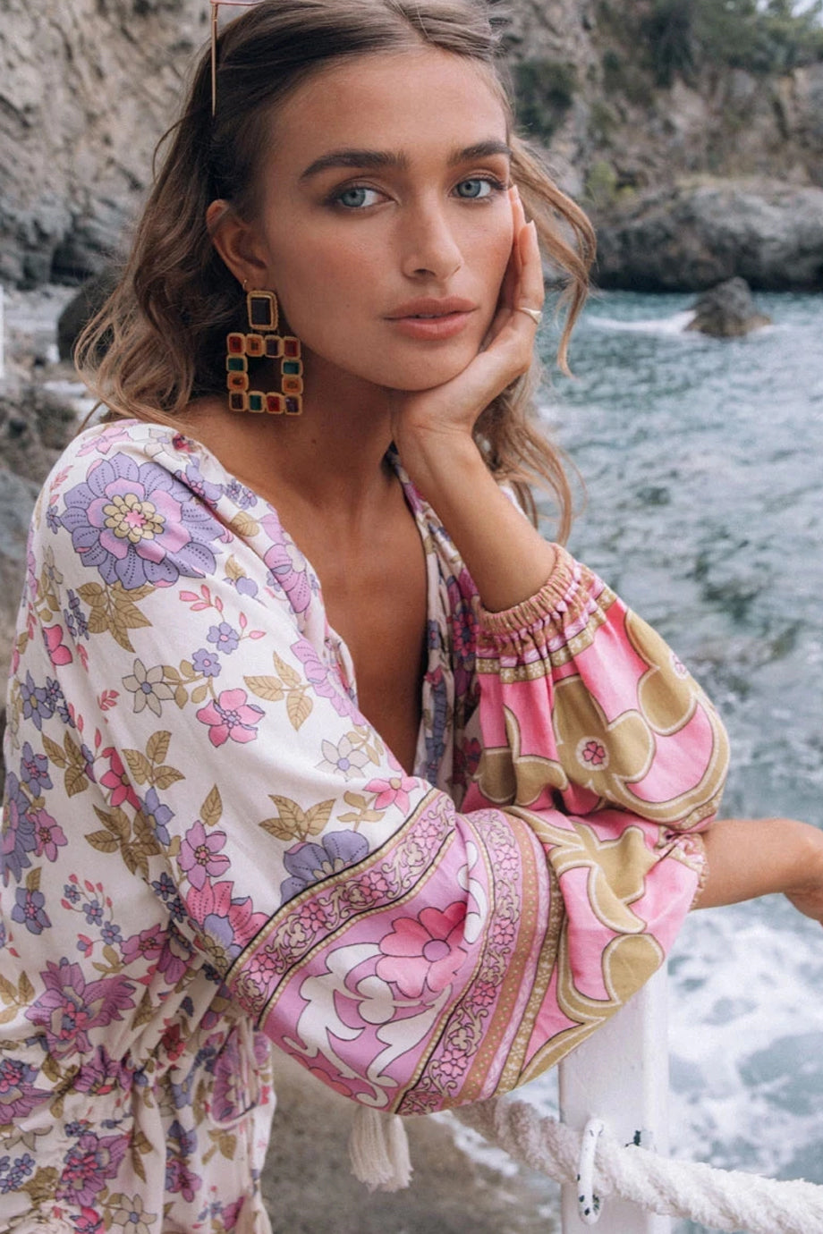 Camille Εμπριμέ Φόρμα