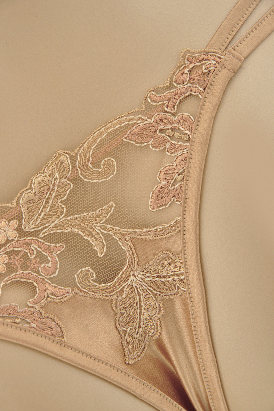 Μπεζ Μεταξωτό Στρινγκ - Cotton Club | Γυναικεία Εσώρουχα