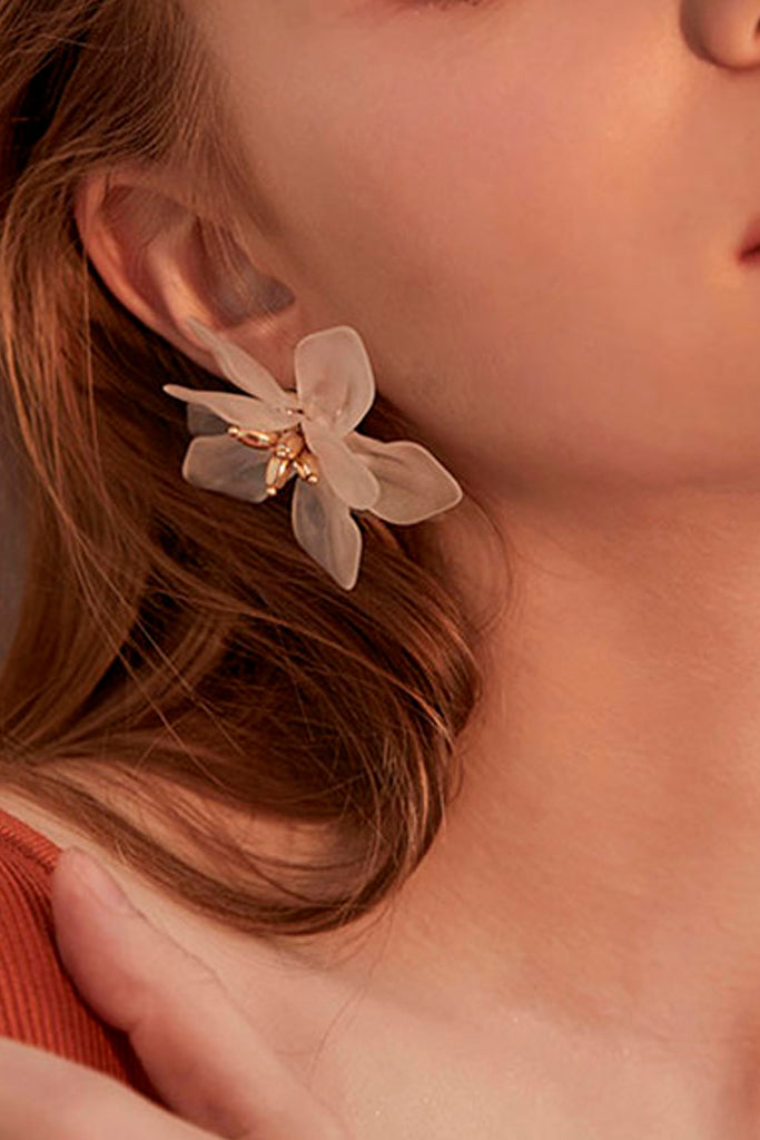 Blooming White Flower Earrings