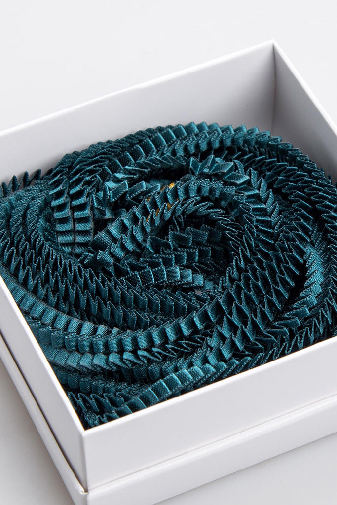 Essilp Fabric Necklace